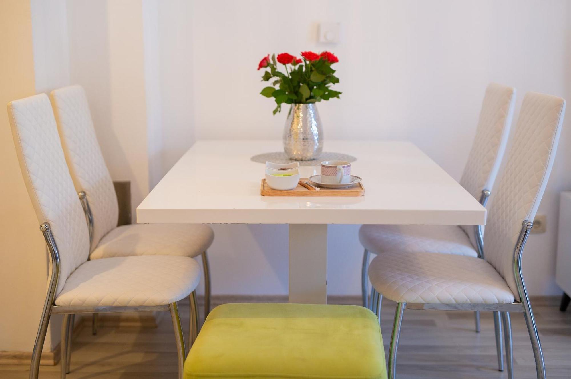 Apartmani Assa Krk Krk Town Esterno foto