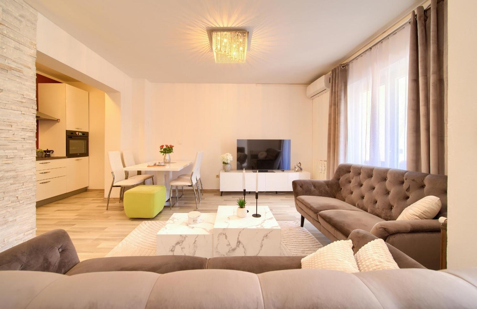 Apartmani Assa Krk Krk Town Esterno foto