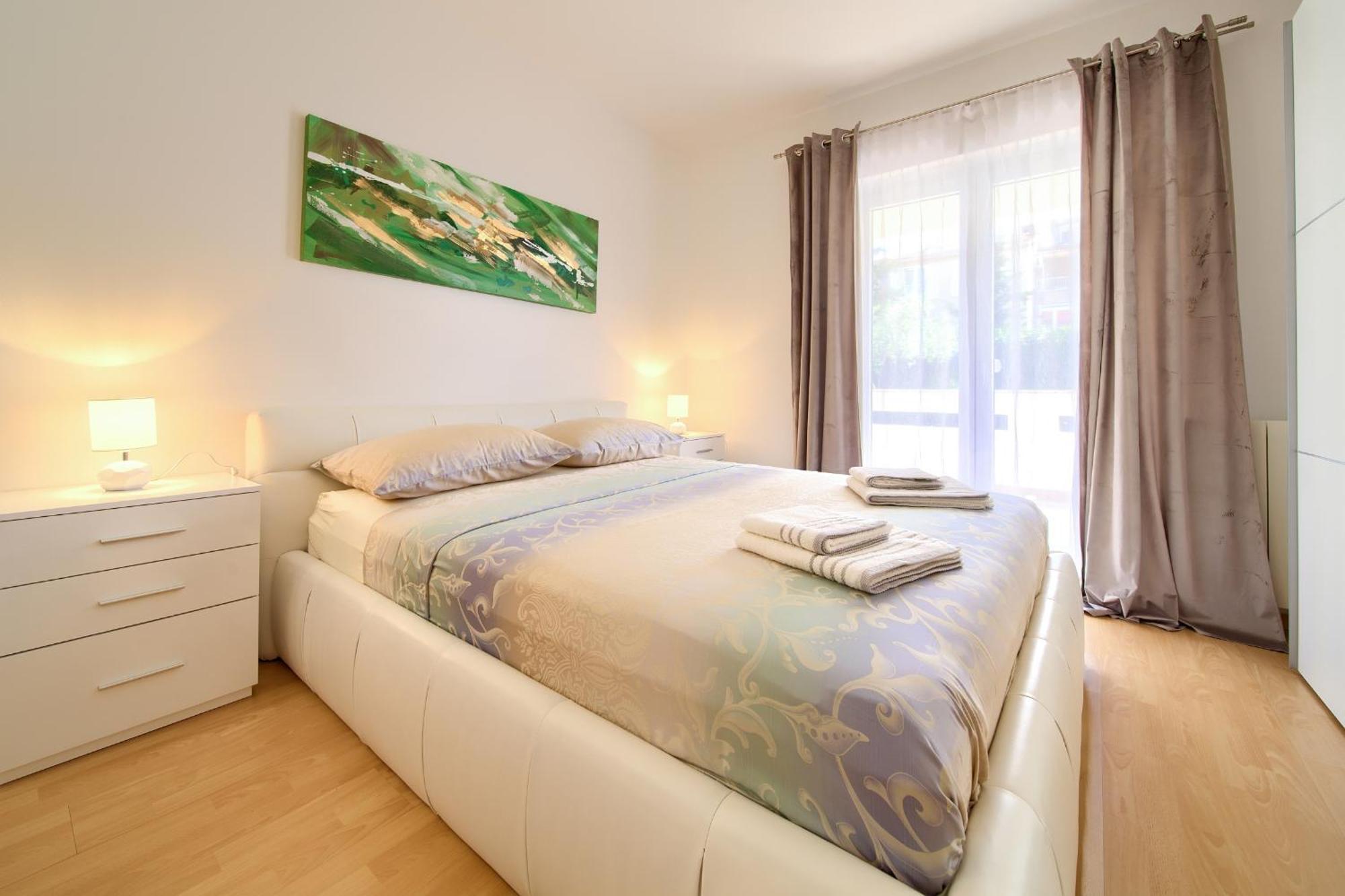 Apartmani Assa Krk Krk Town Esterno foto